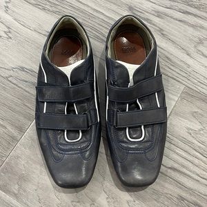 Hugo Boss mens leather shoes: brand new, never worn